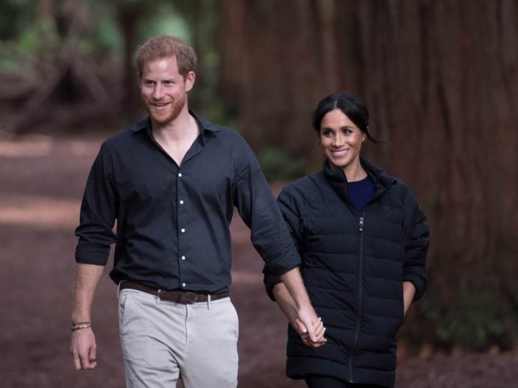A NEW BLOW FOR THE DUKE OF SUSSEX 'Harry is very worried, he's not sleeping'
