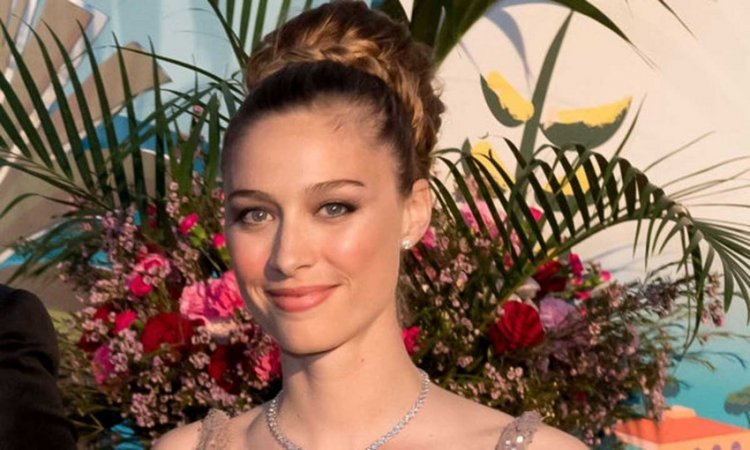 Beatrice Borromeo is not a typical member of the royal family, photographers adore her