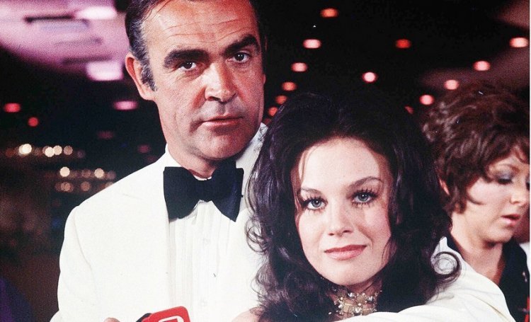 Horrible fate of the former Bond girl: Lana Wood lives as a homeless person and her sister was tragically killed
