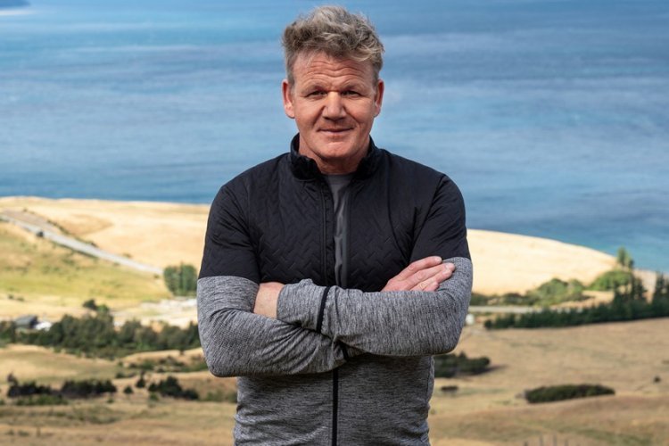 World-famous chef Gordon Ramsay presents the third season of the culinary series "Gordon Ramsay: Uncharted"