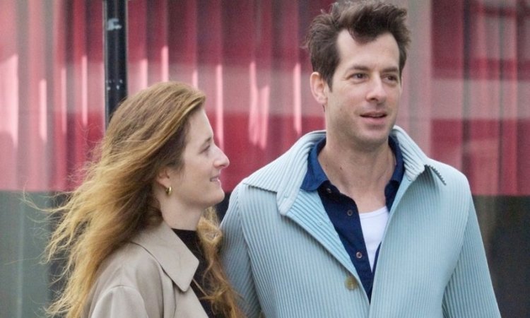 Mark Ronson marked his birthday with an announcement about his wedding to Grace Gummer