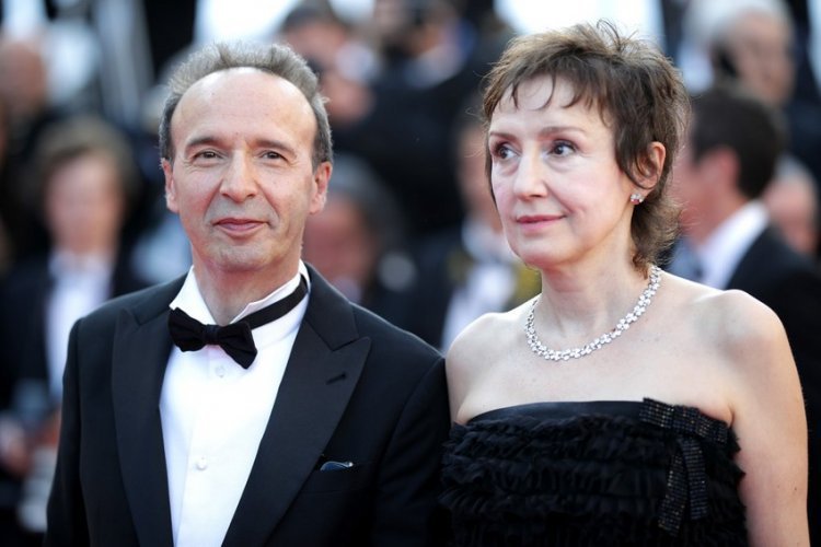 "If I were to measure time, it would be with you and without you": Roberto Benigni wins award for lifetime achievement at Venice Film Festival and he dedicates it to his wife
