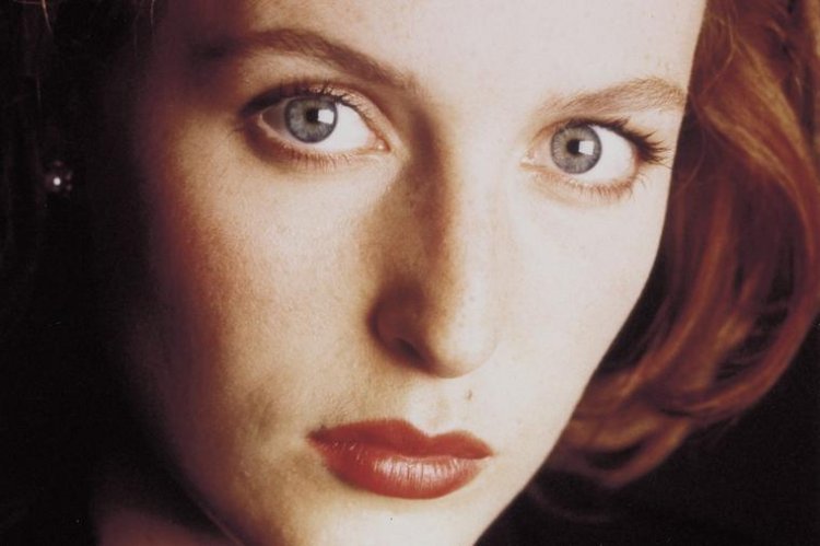 Gillian Anderson rose to fame overnight, she struggled with drugs: This is what the famous Scully from The X-Files series looks like today! (Photo)