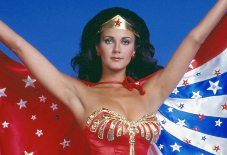 "Wonder Woman" withdrew from the public at the peak of her career: Today Lynda Carter is 70 and her beauty is captivating