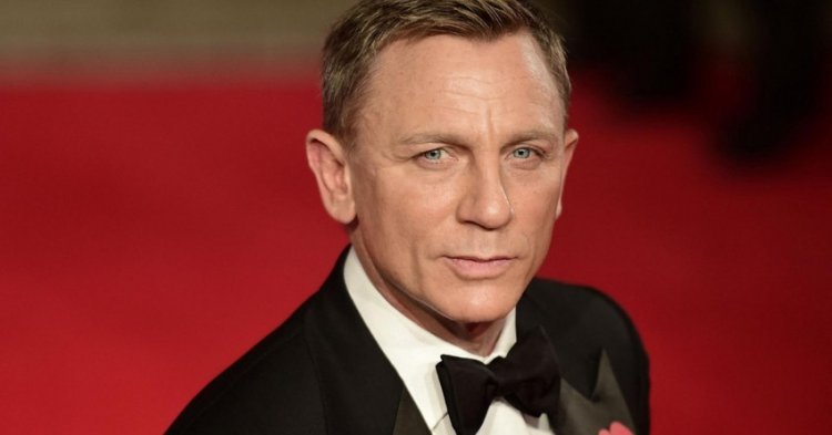 Daniel Craig was given the rank of Honorary Commander in the British Royal Navy