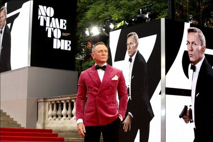 Daniel Craig arrived on one of the most anticipated evenings and was specially dressed, that's why everyone is talking about him today!