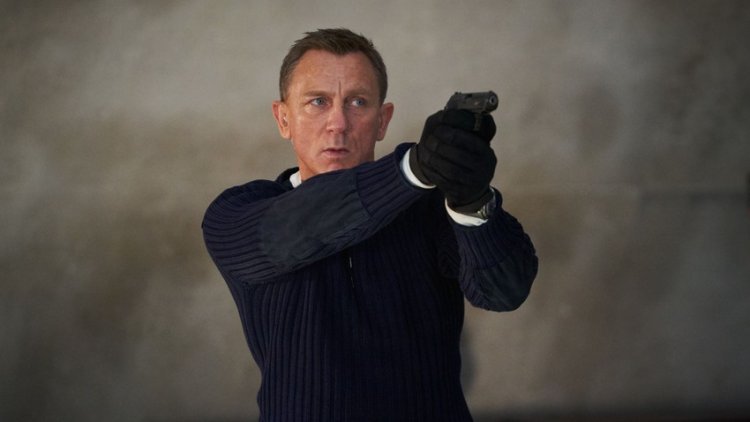 Daniel Craig to receive a star on the Hollywood Walk of Fame
