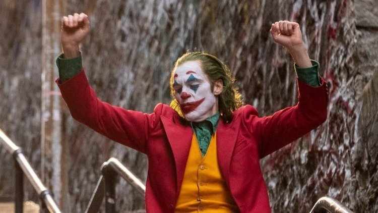 Joaquin Phoenix hints at "Joker" sequel