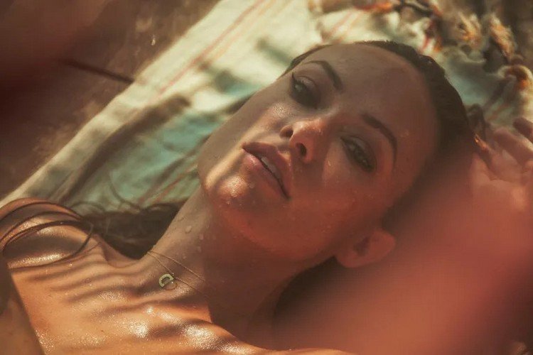 Olivia Wilde naked: And she didn't do it just to show how perfect she is, she actually has a very important message for you