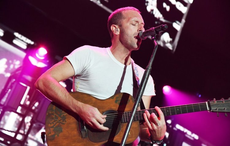 Coldplay will power the equipment on tour by the audience dancing