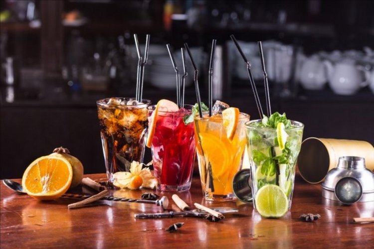 Bartenders reveal which three drinks they never order