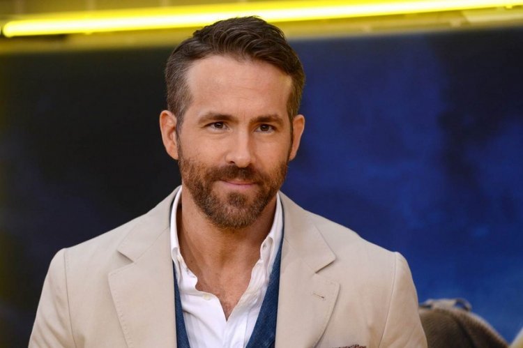 Ryan Reynolds: The older he gets the better he looks!