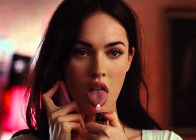 Megan Fox says she's proud that she helped at least one queer girl come out