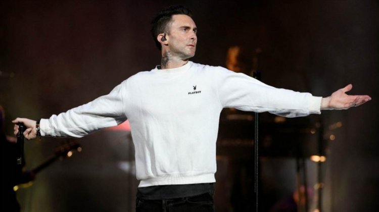 Video of Adam Levine's onstage reaction after a fan grabbed him became viral: His colleague had an even worse incident