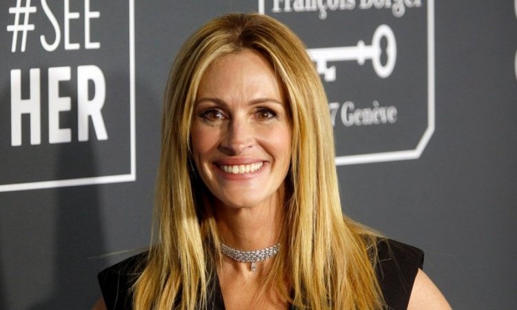 It’s hard to believe that Julia Roberts is celebrating her 54th birthday today, and these are the secrets of her timeless beauty