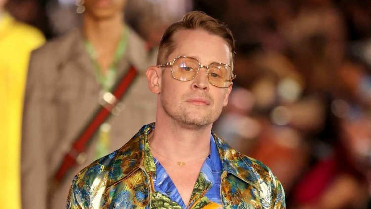 Charming Macaulay Culkin stole Gucci fashion show