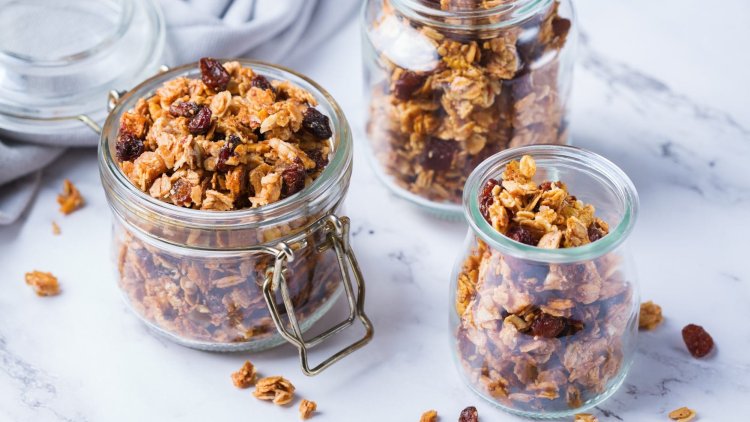 The delicious holiday version of granola!