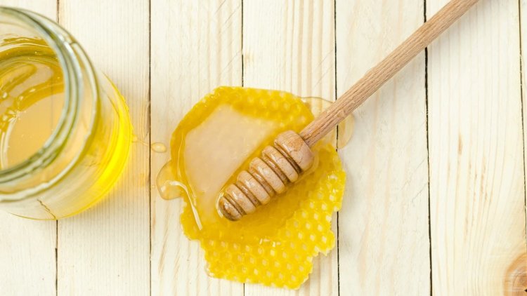 All the myths and misconceptions about honey