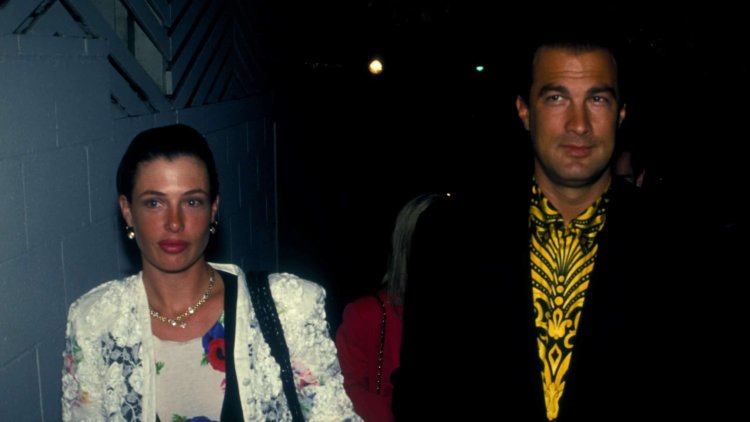 Kelly LeBrock: Seagal is a Hollywood tragedy