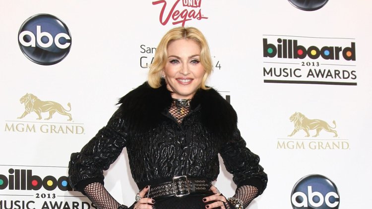 Madonna posted a new photo with her son