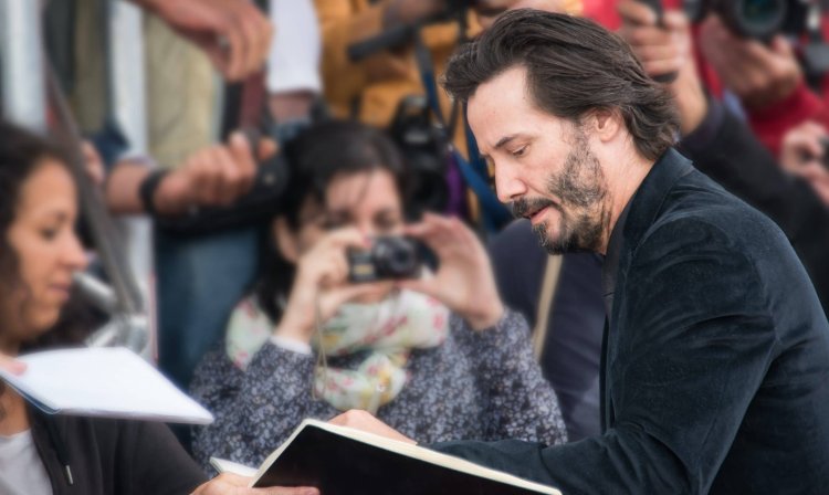 He is ashamed of his earnings; This is How Keanu Reeves Spends His Money