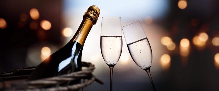 Champagne - the best symbol of hedonism in the palm of your hand