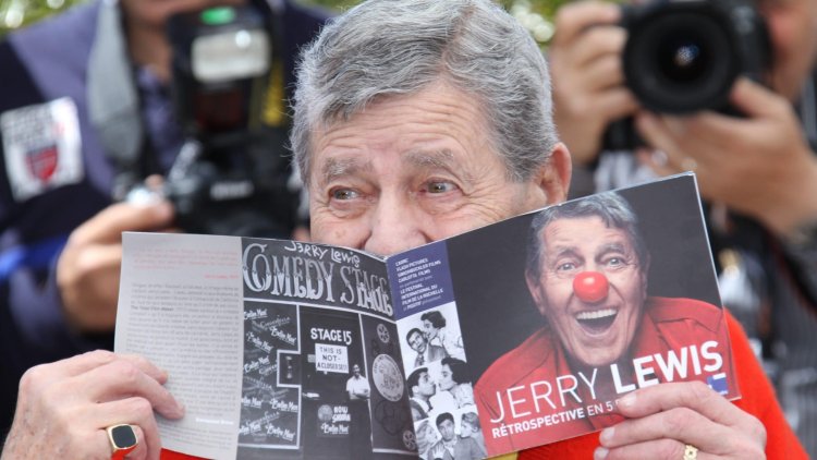 Actresses accused Jerry Lewis of sexual abuse!
