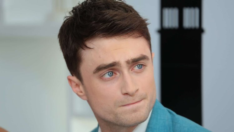 Daniel Radcliffe unrecognizable in new role!