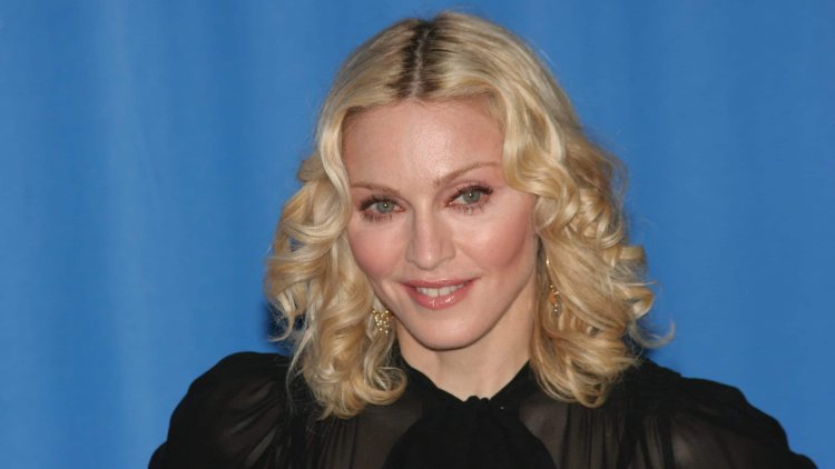 Is this really her? Madonna without photoshop!