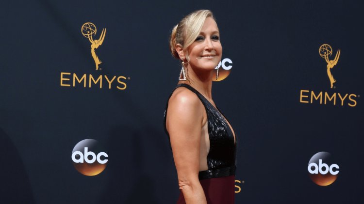 Lara Spencer Posts Stunning New Selfie