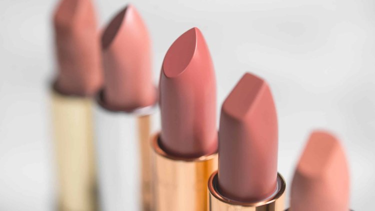 How to find and wear the perfect Nude Lipstick!