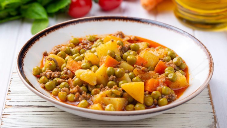 Pea stew-a delicious lunch or a great side dish