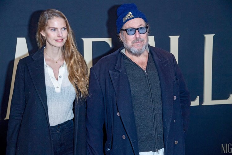 Julian Schnabel seen the first time with baby