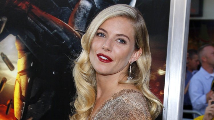 Sienna Miller spoke about hard times of her life