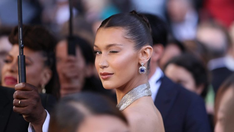 Beautiful Bella Hadid in very casual edition