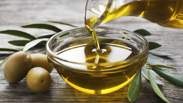 Is olive oil (for skin) really a good solution?