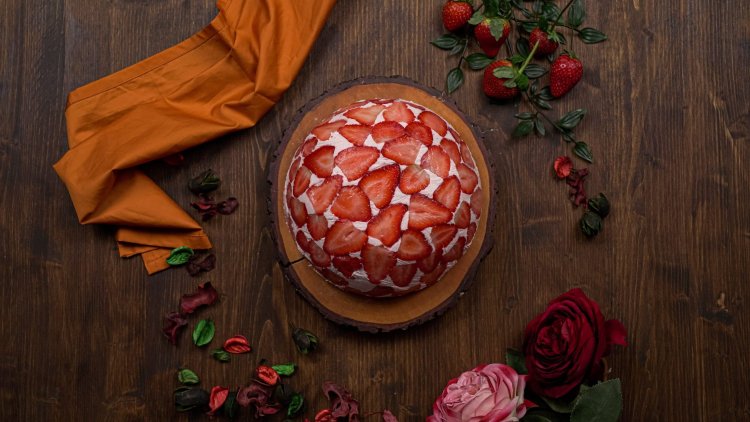 An amazing strawberry upside down cake!