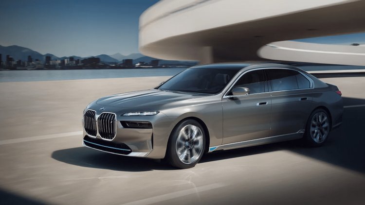 The BMW 7 Series Comes In Style
