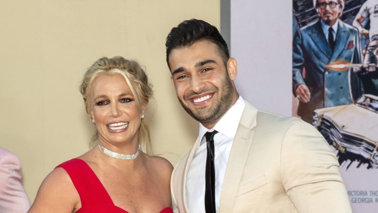 Britney's fiancé: 'I'll be strict father'