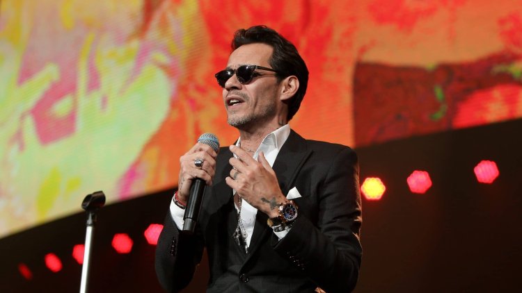 Marc Anthony proposed his girlfriend!