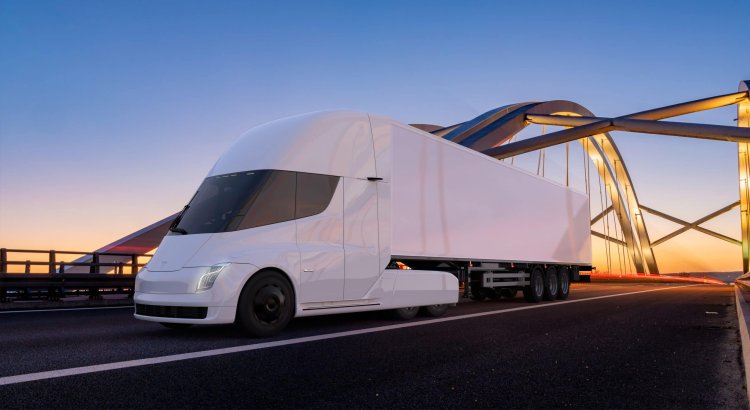 Tesla accepts orders for an electric truck