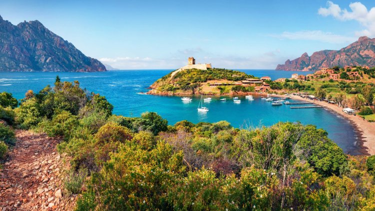 Explore Corsica- 'Mountain in the Sea'