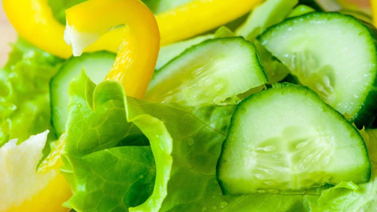 A refreshing salad with cucumber