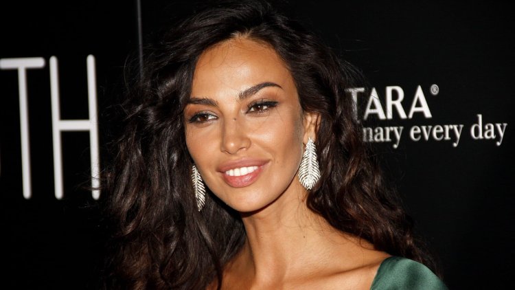 Madalina Ghenea left everyone breathless