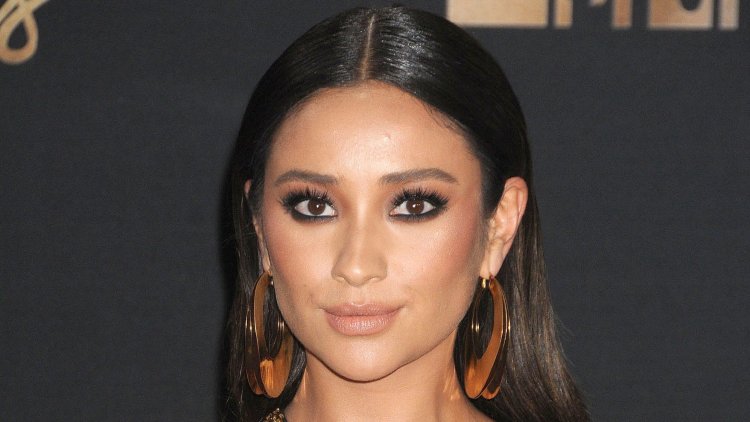 Shay Mitchell gave birth to her second child!