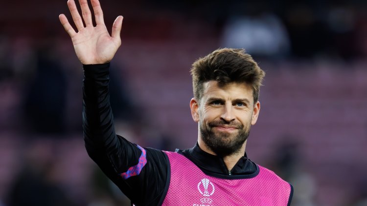 Who is Pique's new girlfriend?