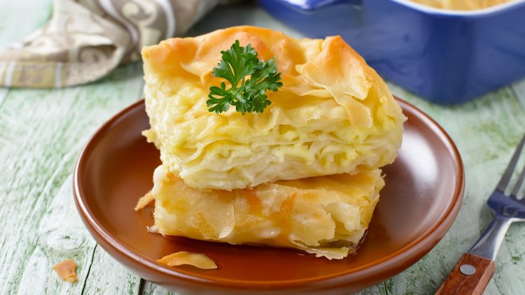 Quick and easy savory cheese pie