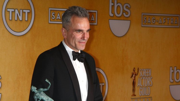 What caused Daniel Day-Lewis to retire