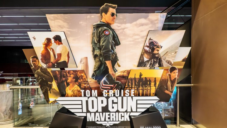 Top Gun sequel surpassed the billion-dollar earnings