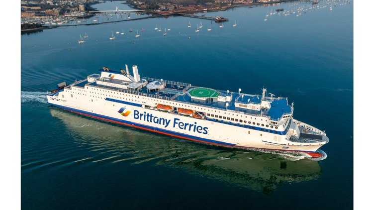 The largest hybrid ship in the world will sail between France and England
